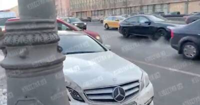 Названа причина ДТП с Maserati на Садовом кольце в центре Москвы - ren.tv - Москва - Россия - Смоленск - Москва