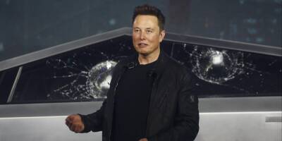 Илон Маск - Илон Маск продал акции Tesla на $1 млрд - ruposters.ru - Twitter