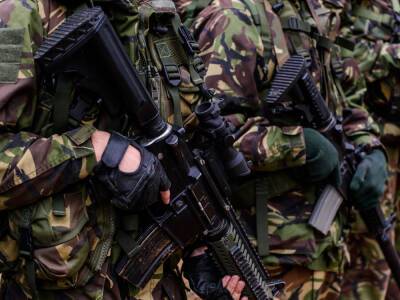Людмила Денисова - Россия развернула в ОРДЛО агитационную кампанию по вступлению в ряды боевиков – украинская разведка - gordonua.com - Россия - Украина - Крым - Луганская обл. - Донецкая обл.