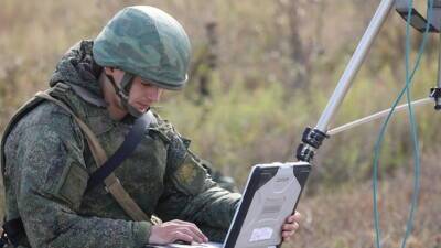 Александр Дворников - Военные ЮВО получили более 1500 единиц новой техники и вооружения в 2021 году - russian.rt.com