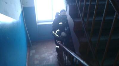 При пожаре в Воронеже спасатели эвакуировали 10 человек из горящего дома - vestivrn.ru - Воронеж - Воронежская обл.