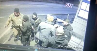 Александр Гогилашвили - Замглавы МВД Гогилашвили устроил разборки на блокпосту по дороге в зону ООС (видео) - focus.ua - Украина - Донецкая обл.