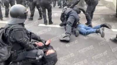 Александр Де-Кроо - Полиция арестовала 13 участников акции против антиковидных мер в Люксембурге - iz.ru - Израиль - Люксембург - Великое Герцогство Люксембург