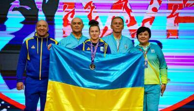 Украинка Гангур завоевала золото чемпионата мира по тяжелой атлетике - sportarena.com - Украина - Узбекистан - Ташкент