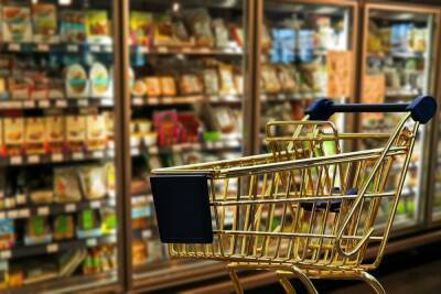 Два юных смолянина пронесли мимо кассы продукты и напитки, участковый из нашел - mk-smolensk.ru - Смоленск