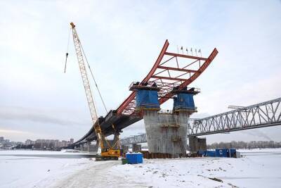 Пролет платного моста Новосибирска перекинули через Обь - tayga.info - Новосибирск