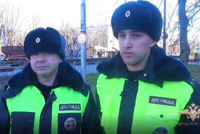 Во Владикавказе полицейские спасли проглотившую монету девочку - kavkaz.mk.ru - респ. Алания - Владикавказ