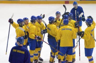 Сборная Украины U-20 по хоккею разгромила Эстонию на ЧМ в дивизионе IB - sportarena.com - Украина - Франция - Япония - Эстония - Польша - Словения - Таллин