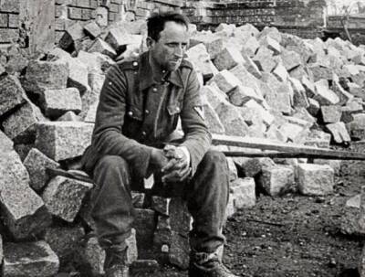 Почему преемник Гитлера в мае 1945 года просил перемирия, а капитуляции - Русская семерка - russian7.ru - Москва - Германия - Берлин