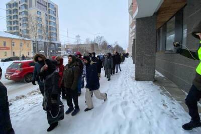 Владимир Путин - Вячеслав Володин - QR-кодов на транспорте не будет - arh.mk.ru - Россия