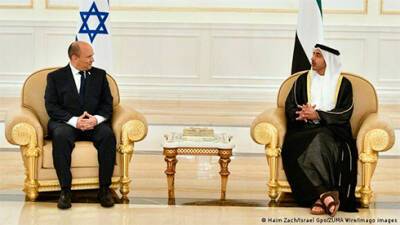 Заид Аль-Нахайян - Впервые премьер Израиля отправился в ОАЭ - bin.ua - Украина - Израиль - Эмираты - Абу-Даби