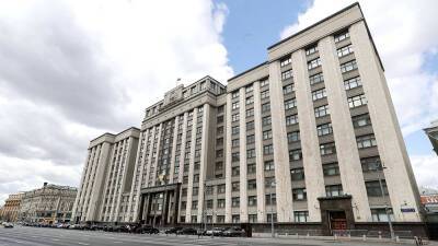 Татьяна Голикова - Анна Попова - Госдума начала работу над законопроектом о QR-кодах - tvc.ru