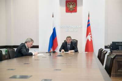 Андрей Бочаров - Андрей Бочаров поставил задачу безопасно провести новогодние праздники - volg.mk.ru - Волгоградская обл.
