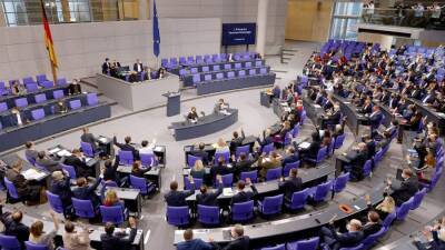Анналена Бербок - В бундестаге раскритиковали заявление главы МИД ФРГ о «Северном потоке – 2» - iz.ru - Россия - Израиль - Германия