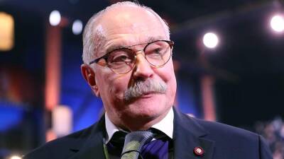 Никита Михалков - Никита Михалков переизбран на пост председателя Союза кинематографистов России - iz.ru - Россия - Израиль