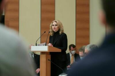 Татьяна Голикова - Вячеслав Володин - Предъявление QR-кодов в общественных местах не ограничит права граждан - pnp.ru - Россия