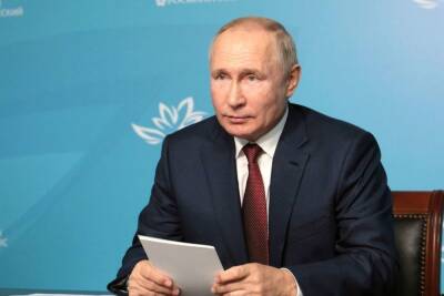 Владимир Путин - Борис Джонсон - Путин пообещал представить проекты документов о непродвижении НАТО - mk.ru - Россия - Украина - Англия