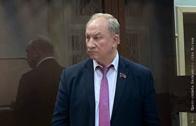 Валерий Рашкин - Рашкину избрали меру пресечения в виде запрета определенных действий - interfax.ru - Москва - Россия