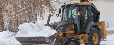 Менее 50 единиц техники убирает Петербург от последствий снегопада - runews24.ru - Санкт-Петербург