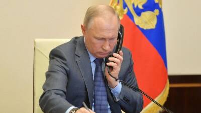 Владимир Путин - Борис Джонсон - Путин указал Джонсону на активное «освоение Украины» странами НАТО - 5-tv.ru - Россия - Украина - Киев - Англия - Киев