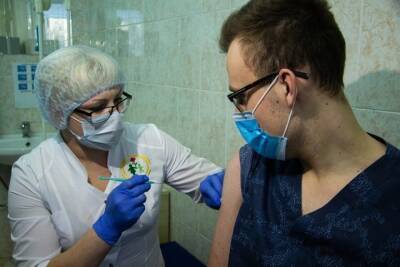 Глава Забайкалья: «Хоть кварталы оцепляйте с военными и вакцинируйте всех по спискам» - tayga.info - Чита