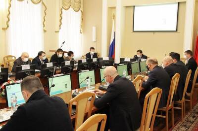 В Смоленске приняли бюджет города в первом чтении - rabochy-put.ru - Смоленск