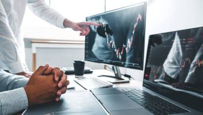 Оборот в утреннюю сессию превысил 40 млрд рублей. Рекорд на годы? - smartmoney.one - Россия