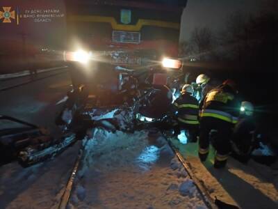 В Ивано-Франковской области столкнулись поезд и легковой автомобиль, есть погибшие - gordonua.com - Украина - Ивано-Франковская обл.