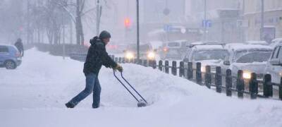 В Петрозаводске за неделю выявлено более 160 нарушений при уборке дворов от снега и наледи - stolicaonego.ru - Петрозаводск - республика Карелия