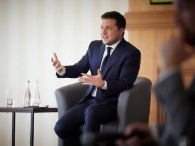 Владимир Зеленский - "Неужели мы на восьмом году войны не имеем на них права?" Зеленский прокомментировал блокировку Германией поставок Украине оружия - gordonua.com - Россия - Украина - Крым - Германия