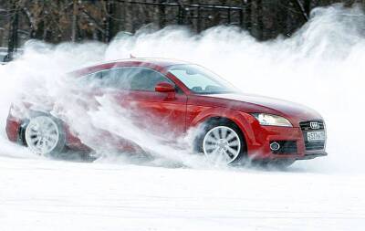 Автомобилистам напомнили главные правила езды при гололеде и снежной каше - vm.ru - Москва