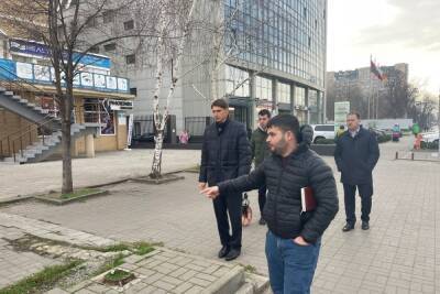 В Краснодаре депутаты обсудили обустройство пешеходной зоны - kuban.mk.ru - Краснодар