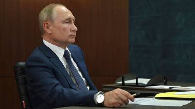 Владимир Путин - Путин предложил ввести оборотные штрафы для загрязняющих воздух компаний - vm.ru - Россия - Экология