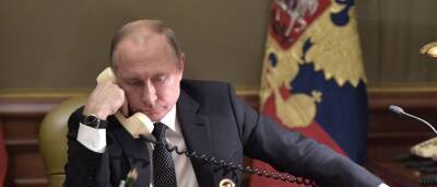 Владимир Путин - Эммануэль Макрон - Путин заявил Макрону о нарушении Киевом Минских соглашений - runews24.ru - Россия - Украина - Киев - Франция