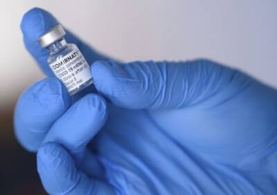 Ученые Гонконга: Вакцины Pfizer, BioNTech и Sinovac неэффективны против «омикрона» - eadaily.com - Китай - США - Гонконг - Гонконг