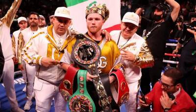 Альварес Сауль - Фьюри Тайсон - Джордж Камбосос - Альварес признан боксером года по версии WBC, бой Фьюри и Уайлдера — поединок года - sportarena.com - Мексика