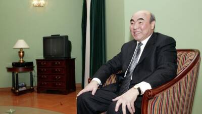 Аскар Акаев - Допрос бывшего президента Киргизии в ГКНБ закончился - eadaily.com - Москва - Киргизия - Бишкек