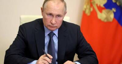 Владимир Путин - Путин поручил расширить полномочия Росприроднадзора - ren.tv