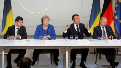 Владимир Зеленский - Эммануэль Макрон - Олаф Шольц - Лидеры Франции, Украины и ФРГ выступили за продолжение нормандского формата - russian.rt.com - Украина - Германия - Франция - Париж - Брюссель