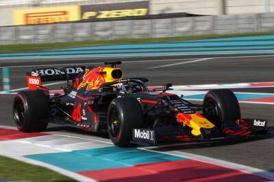 Марио Изол - Марио Изола: Мы довольны поведением 18-дюймовых шин - f1news.ru - Абу-Даби