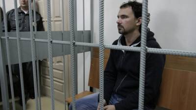Дмитрий Лошагин - Суд отклонил апелляцию на отказ в УДО осуждённого за убийство жены фотографа Лошагина - russian.rt.com