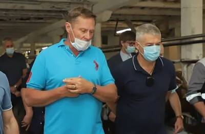 Артур Парфенчиков - Владимир Лабинов - Для чего власти организуют в Карелии дефицит молока и повышают цены для ОМК и «Славмо»? - gubdaily.ru - республика Карелия