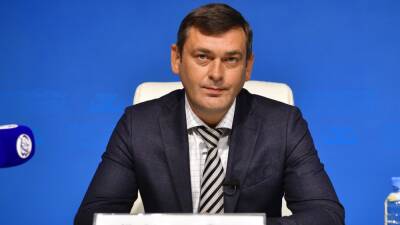 Дмитрий Артюхов - Власти Ямала без объяснения причин отменили пресс-конференцию главы Депстроя, которого увольняет Артюхов - newdaynews.ru - окр. Янао
