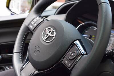 Toyota представит 30 новых моделей электромобилей - abnews.ru