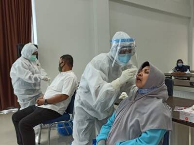 Индонезия - В Индонезии обнаружили первый случай заражения штаммом Omicron - unn.com.ua - Китай - США - Украина - Киев - Англия - Юар - Индонезия - Джакарта
