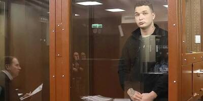Сергей Жорин - Суд отменил приговор блогеру Эдварду Билу по делу о ДТП в центре Москвы - runews24.ru - Москва
