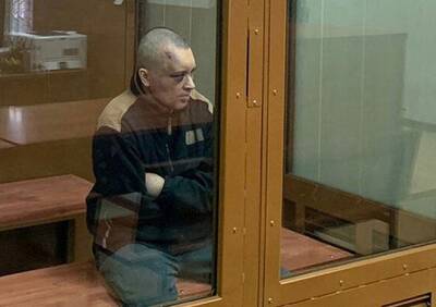 Сергей Глазов - Офицер в отставке, застреливший рязанца в МФЦ, требует показать ему тела погибших - ya62.ru