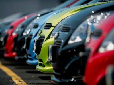 Украинцы стали покупать более дорогие авто. Безоговорочным лидером является Volkswagen (исследование) - minfin.com.ua - Украина