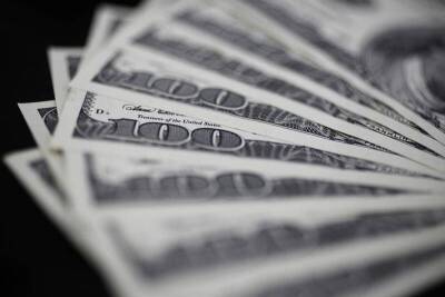 Рубль подрастает к доллару и слабеет к евро после ФРС и ЕЦБ, доходность ОФЗ в минусе - smartmoney.one - Москва - Россия - Москва - Москва