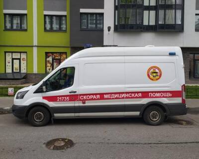 В Выборге умерла больная раком пенсионерка, которая сама себе сделала операцию - argumenti.ru - Ленинградская обл.